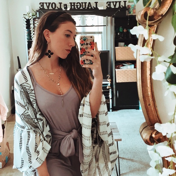 Meet your Posher, Roxanne - Picture 1 of 1